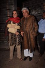 Shabana Azmi, Javed Akhtar at Farhan Akhtar_s birthday bash in Bandra, Mumbai on 8th Jan 2012 (85).jpg